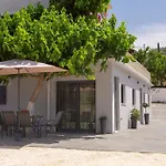 Lägenhet Staianna Suites-elegante Mouria